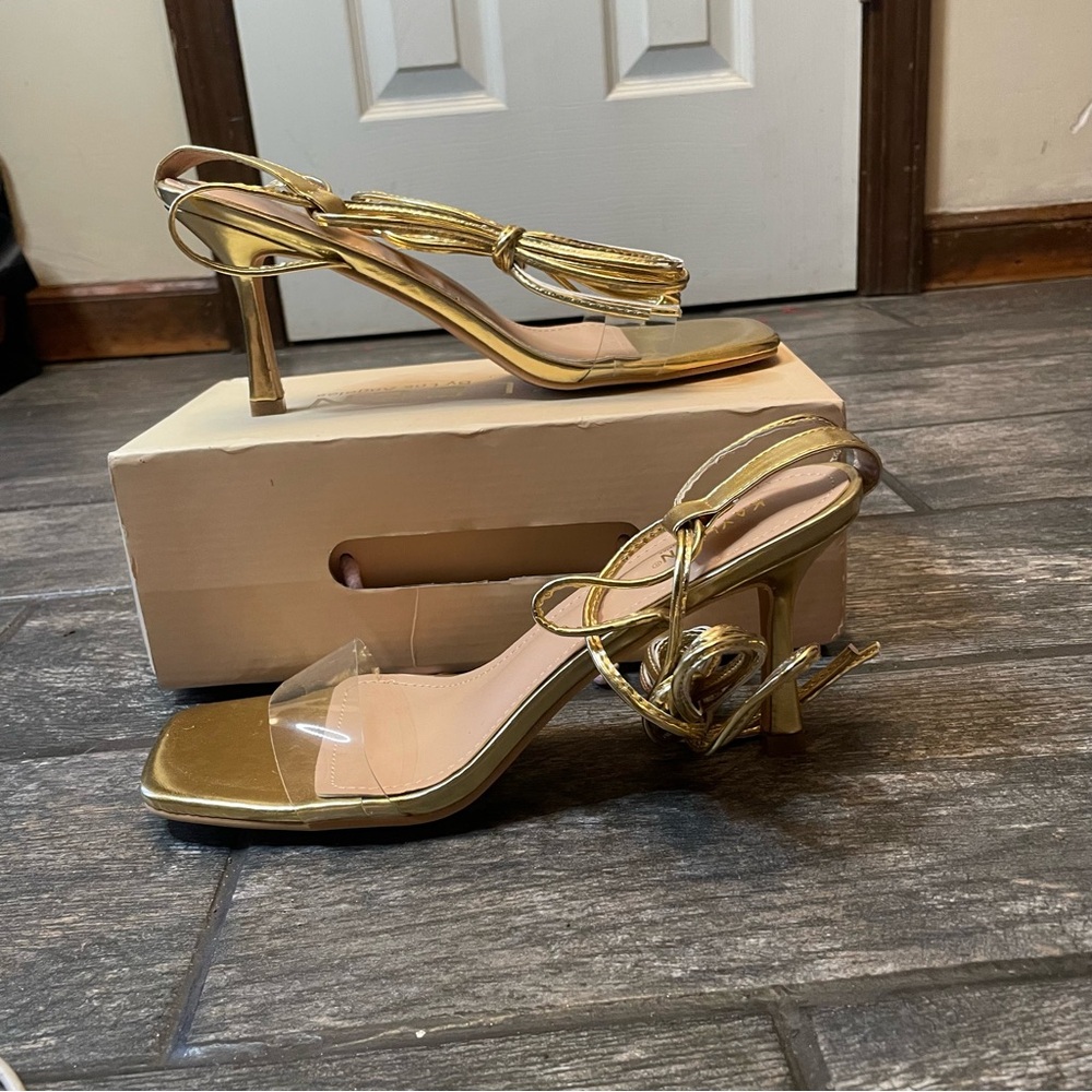 Elegant Gold Women's Heels